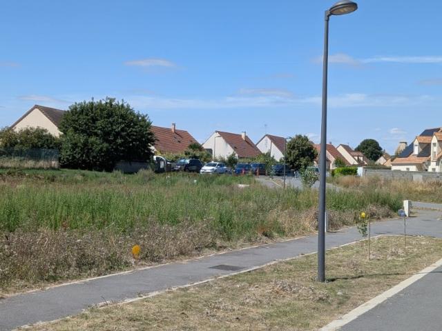 Terrain vente à Fresnay-l'Évêque, Eure-et-Loir