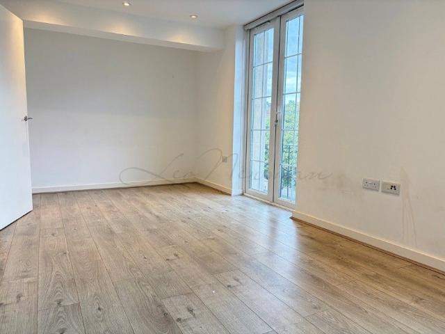 Apartment for rent in Fretherne, Hertfordshire