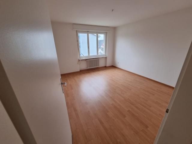 Wohnung mieten in Oberentfelden, Bezirk Aarau