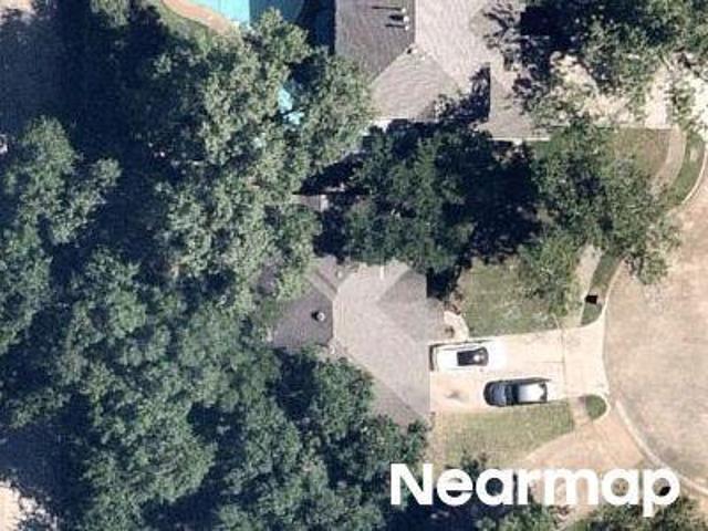 Property for sale in Lake Forest, Flower Mound