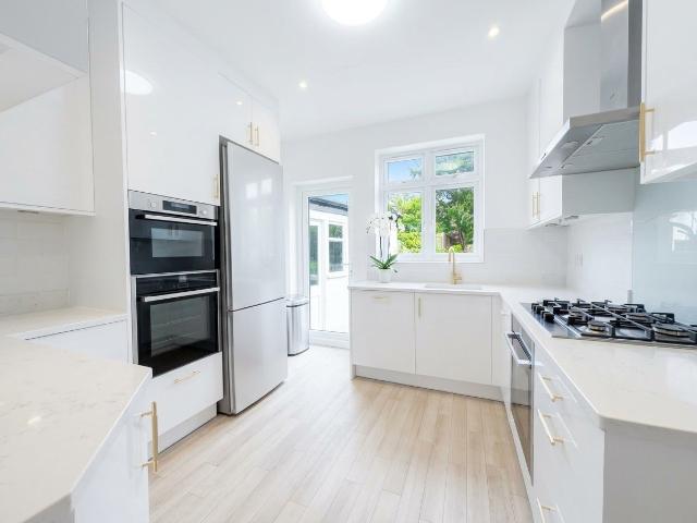 Apartment for rent in London Borough of Barnet, Greater London