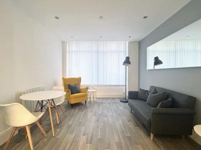 Apartment for rent in Key Street, Suffolk