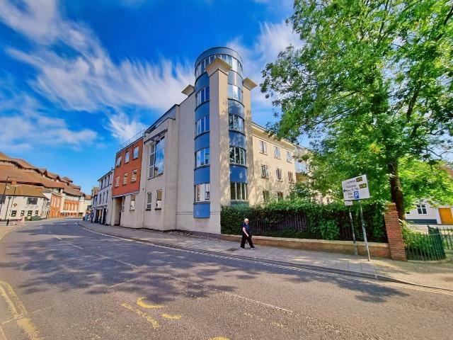 Apartment for rent in Key Street, Suffolk