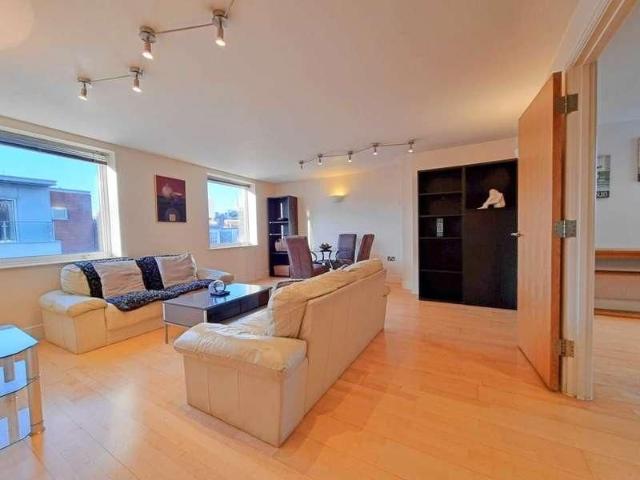 Apartment for rent in Key Street, Suffolk