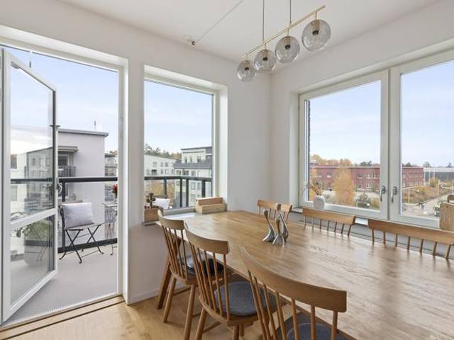 Bostad till salu i Solna, Stockholm