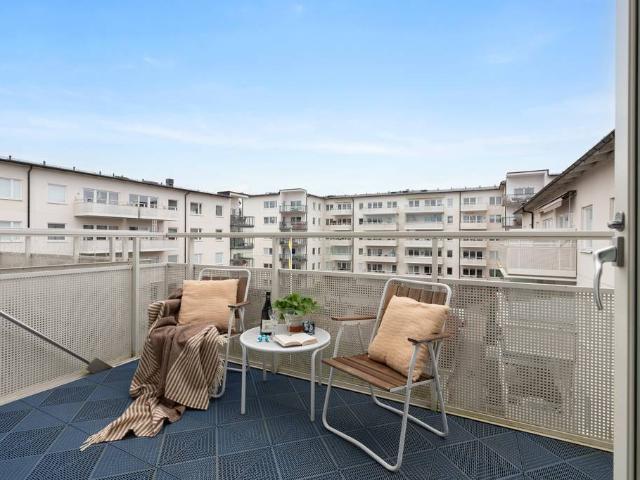 Bostad till salu i Solna, Stockholm