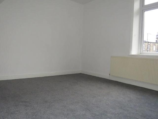 House for rent in Lee Mount, Calderdale