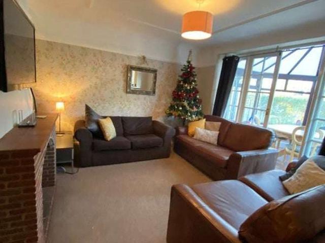 Room for rent in Donnington, Littlecote