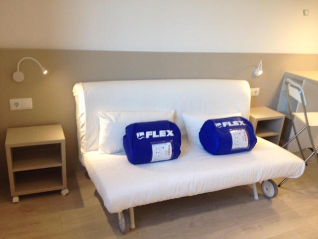 Estudio en alquiler en Sant Martí, Barcelona