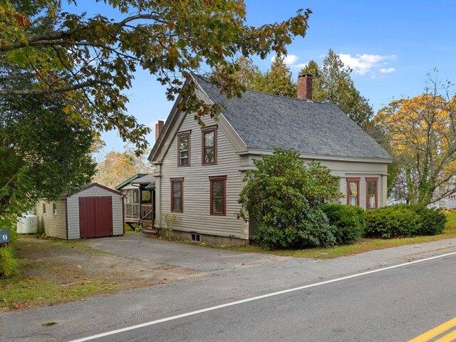 House for sale in Waldoboro, Maine