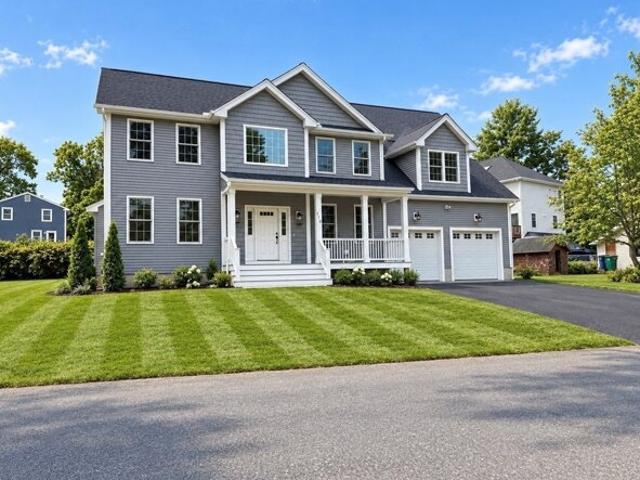 House for sale in Nutting Lake, Billerica