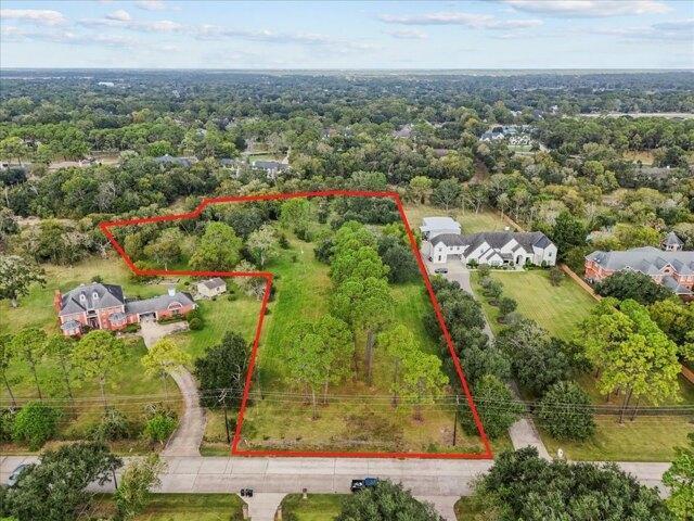 Land for sale in Friendswood, Texas