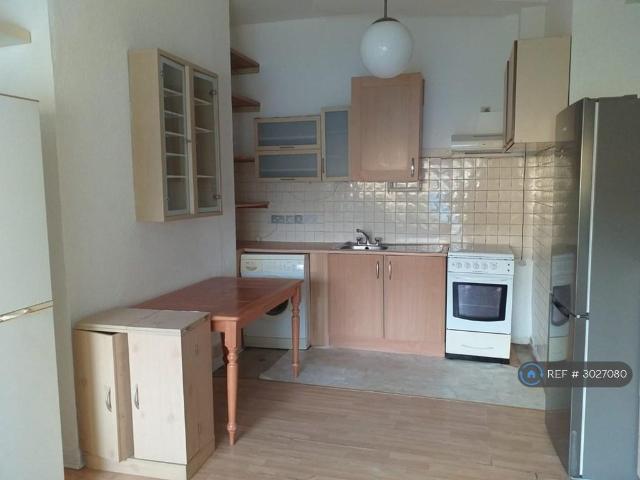 Apartment for rent in Friern Barnet, Greater London