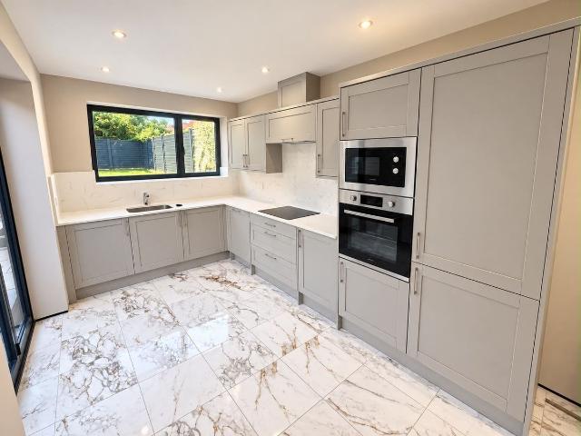 House for rent in North Finchley, Greater London
