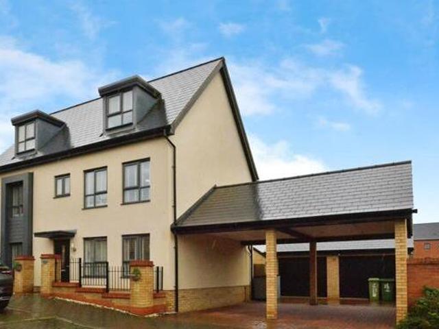House for sale in Lyons, Greater London