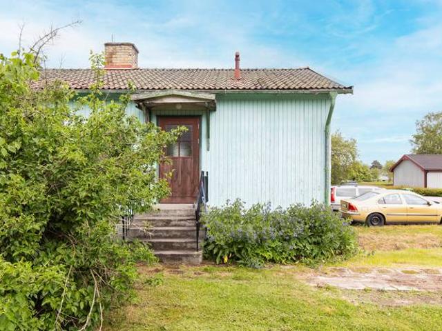 Villa till salu i Nora, Örebro