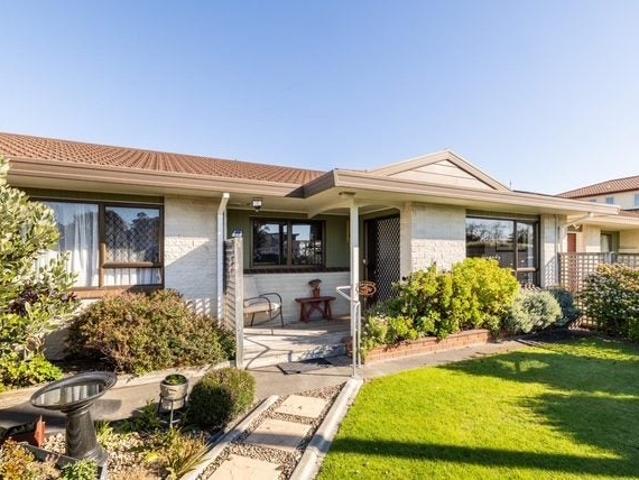 Apartment for rent in Hastings