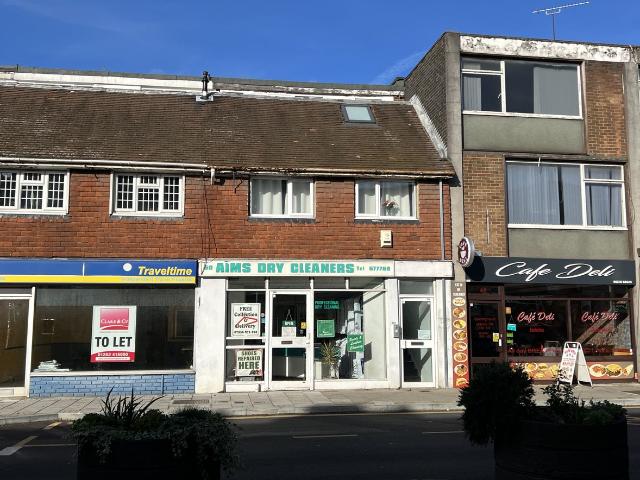 Apartment for rent in Heol-las, Surrey