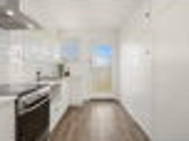 Apartment for sale in North Linwood, Linwood-Central-Heathcote Community