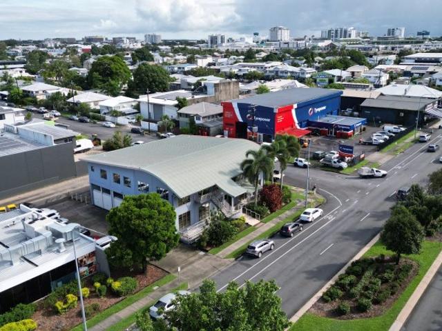 Office for sale in Cairns, Queensland