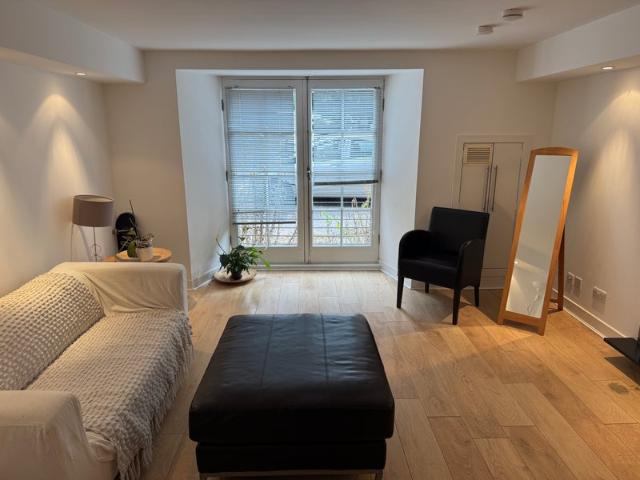 Apartment for rent in Greenside, Broughton
