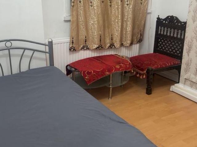 Apartment for rent in London Borough of Newham, Greater London