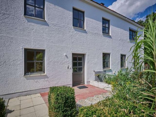 Haus kaufen in Mengkofen, Bayern