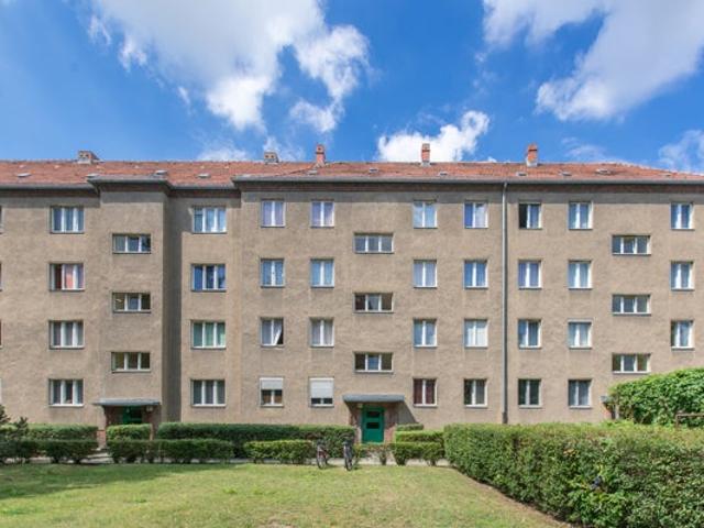 Apartment mieten in Falkenhagener Feld, Berlin