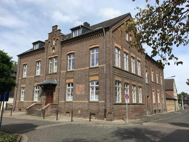 Wohnung mieten in Büsdorf, Bergheim