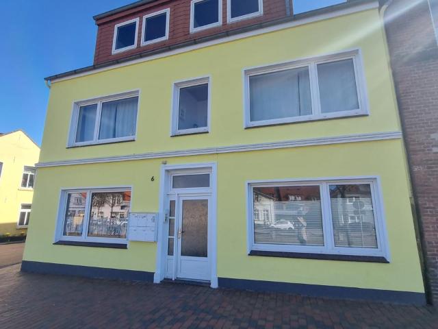 Dachgeschosswohnung mieten in Sandel, Jever