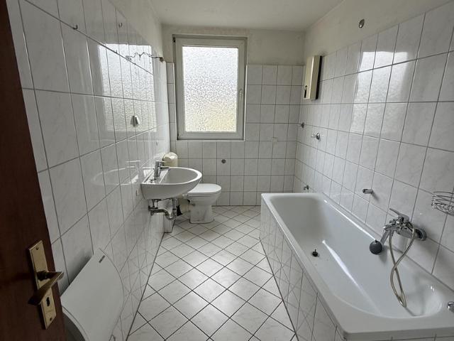 Dachgeschosswohnung mieten in Stadtbezirk III, Essen