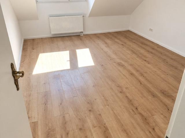 Dachgeschosswohnung mieten in Nord, Hannover