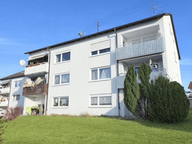 Dachgeschosswohnung kaufen in Kitzen, Ottenbach