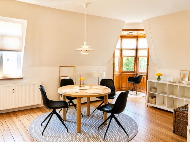 Dachgeschosswohnung kaufen in Steigen, Heiligenberg