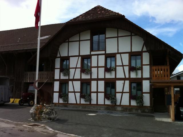 Wohnung mieten in Cordast, Gurmels