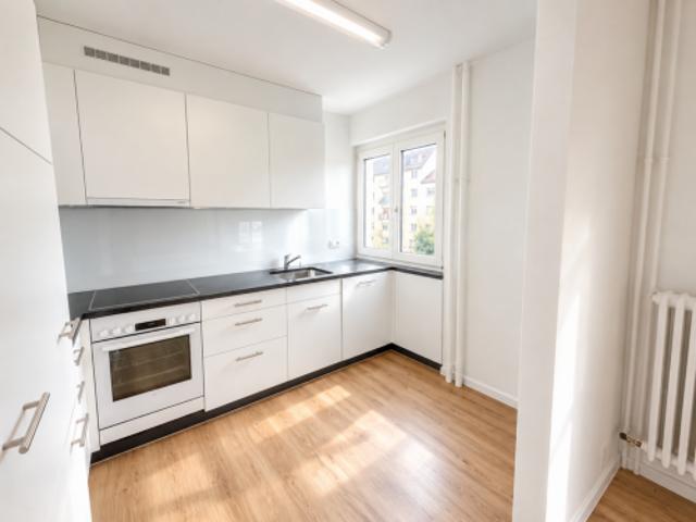 Apartment mieten in Einigen, Zürich