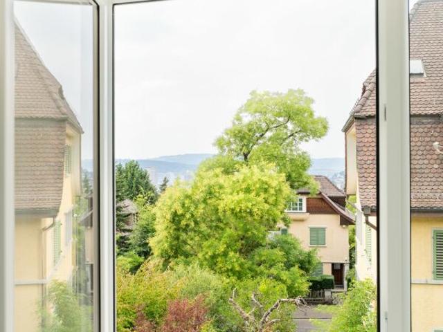 Apartment mieten in Einigen, Zürich