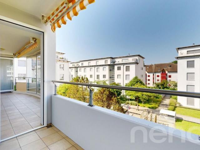 Wohnung kaufen in Steinhausen, Zug