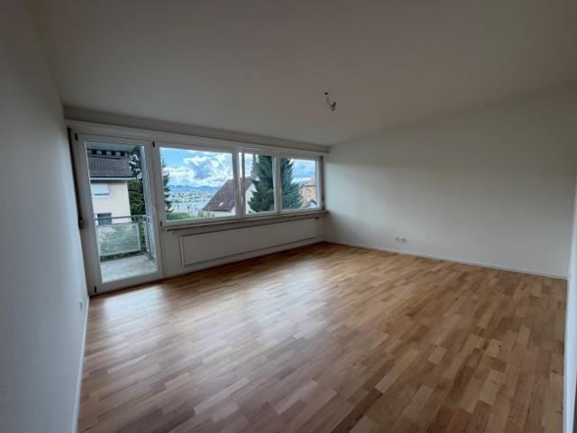 Wohnung mieten in Küsnacht (ZH), Zürich