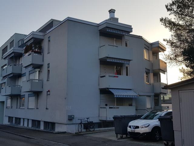 Apartment mieten in Einigen, Zürich