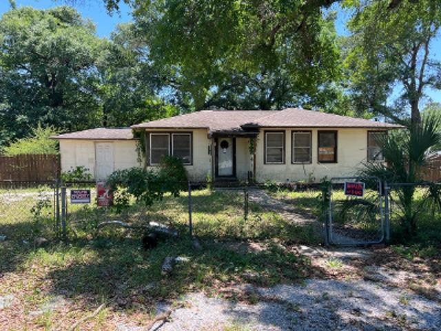 House for sale in Pensacola, Florida