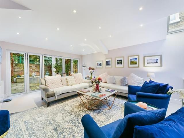 Apartment for rent in Fulham, Sands End