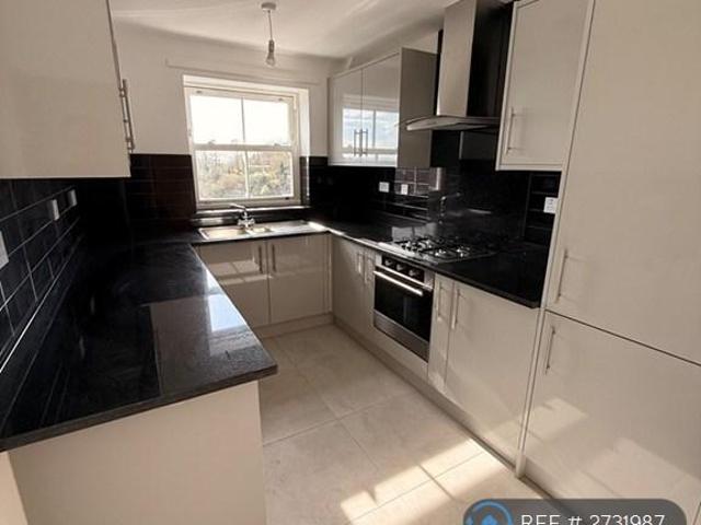 House for rent in Binscombe, Fole