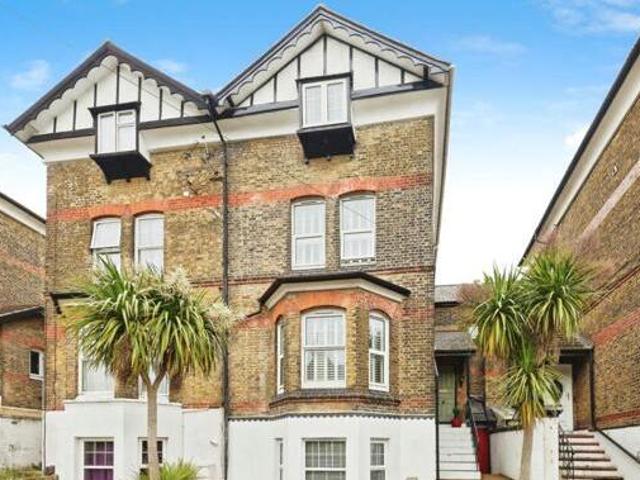 House for sale in Tower Hamlets, Dover
