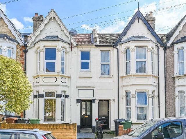 Apartment for rent in Leytonstone, Greater London