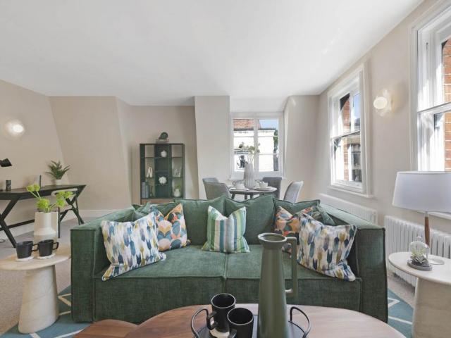 Apartment for rent in Soho, Greater London