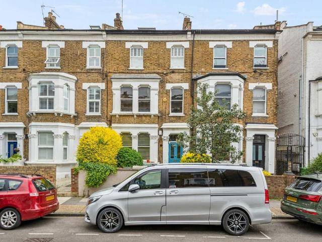 Apartment for rent in Shepherd's Bush, Greater London