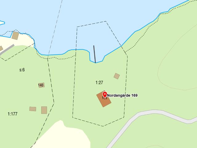 Hus till salu i Öregrund, Uppsala