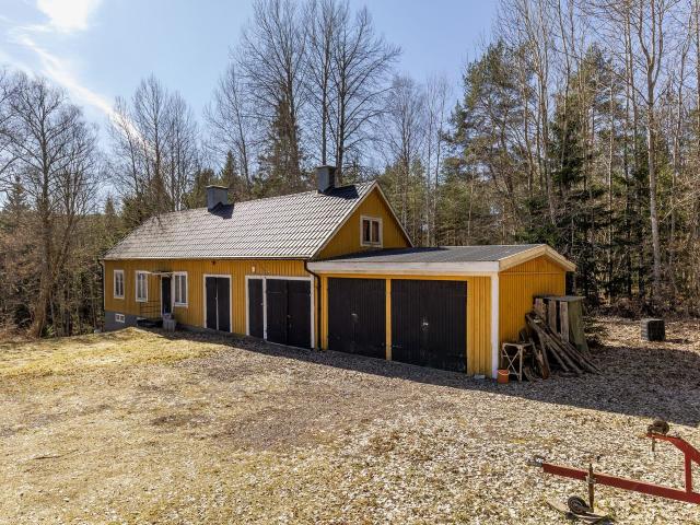 Hus till salu i Östergötland