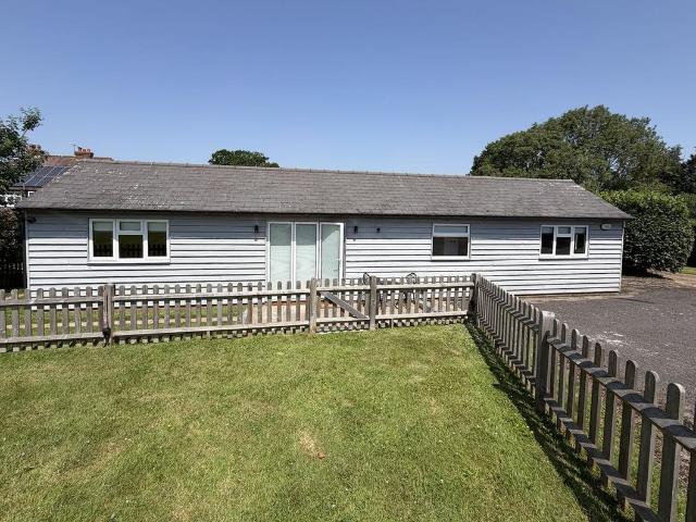 House for rent in Sandown Park, Kent